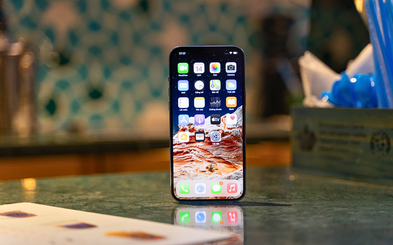 Màn hình iP 12 Pro Max tại FUMobile