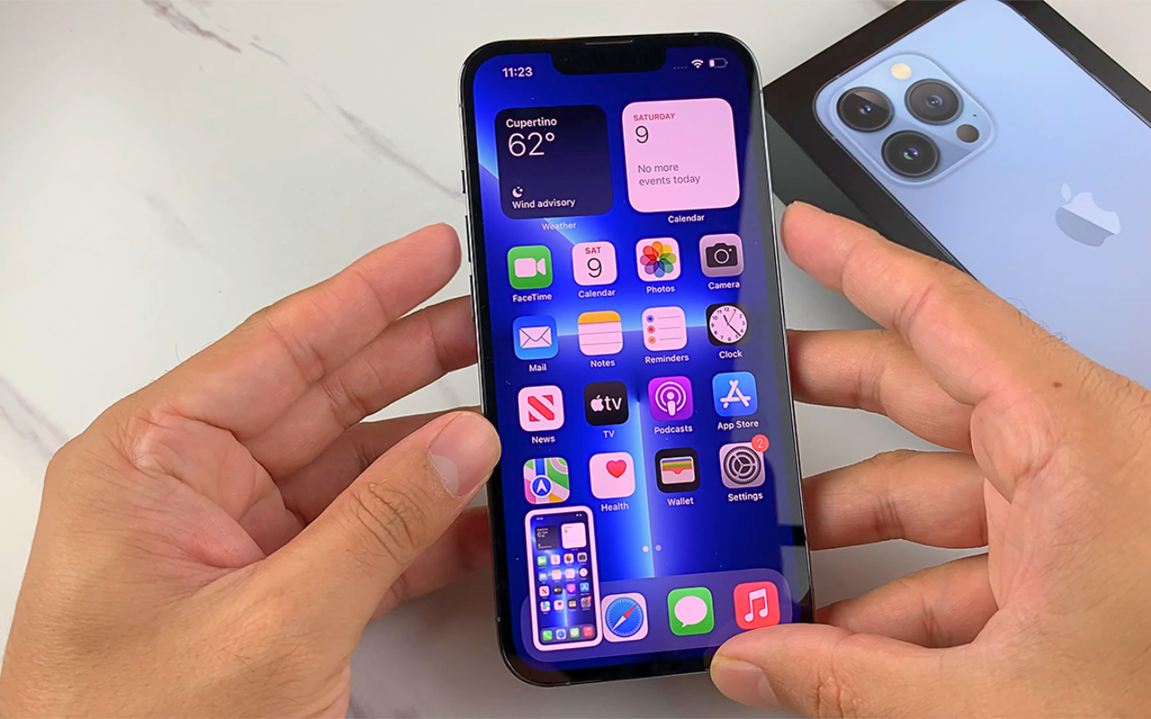 Màn hình iP 13 tại FUMobile