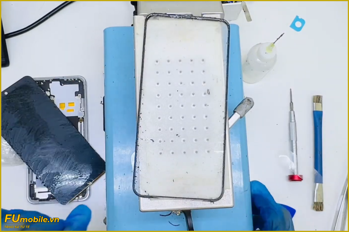 Quy trình ép kính Samsung Galaxy A36 5G