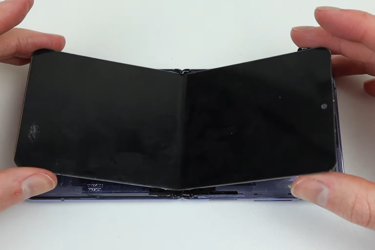 Quy trình thay màn hình Samsung Galaxy Z Flip 2