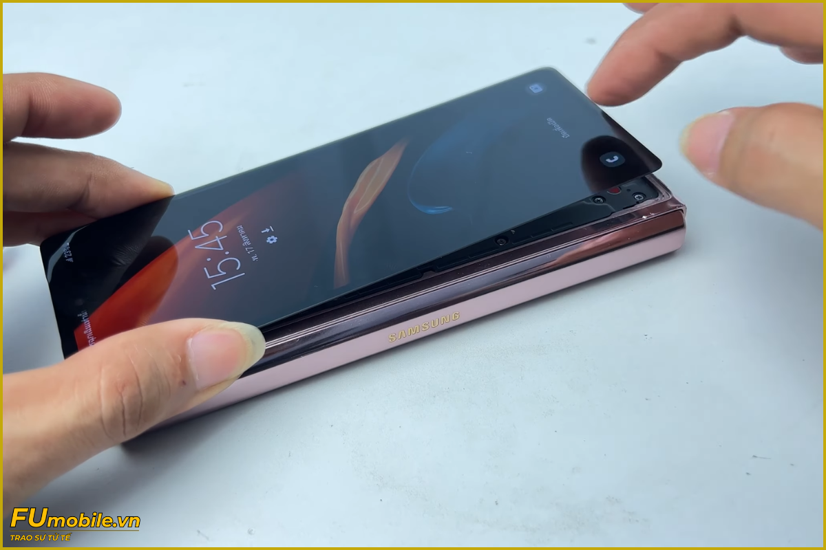 Quy trình thay màn hình Samsung Galaxy Z Fold 2