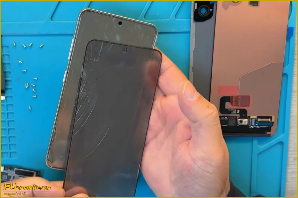 Quy trình thay màn hình Samsung S25